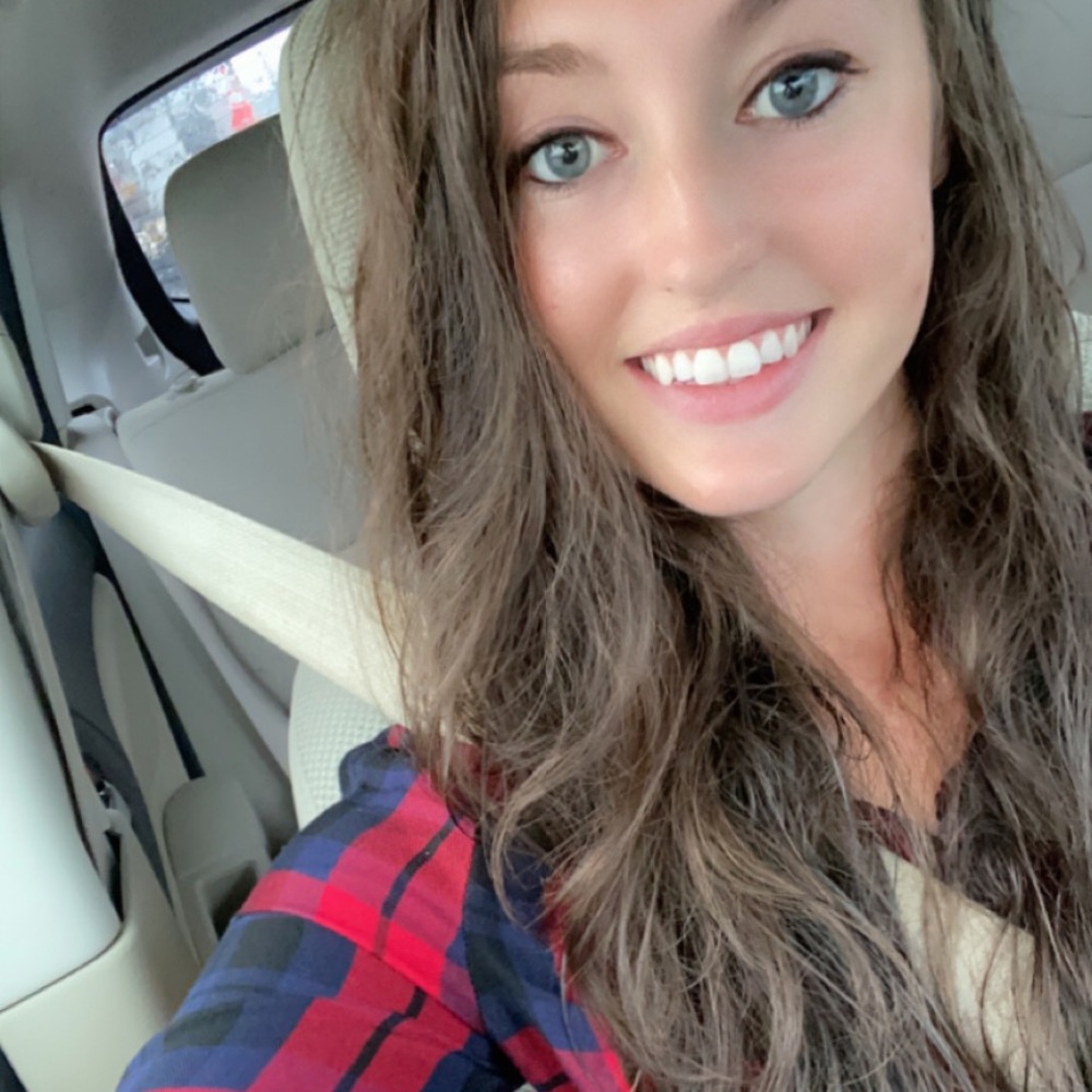 Meet your Posher, Anna